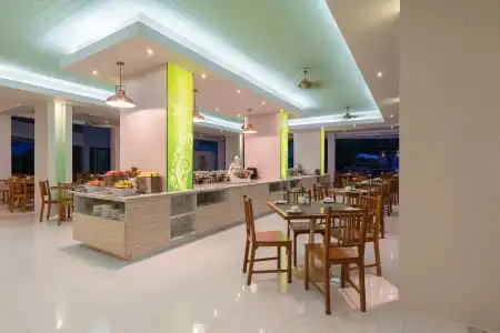 The Briza Beach Resort Khaolak - 20