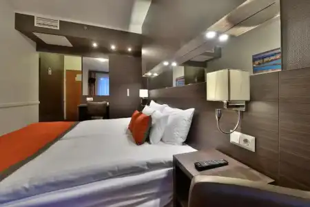 City Inn - 6