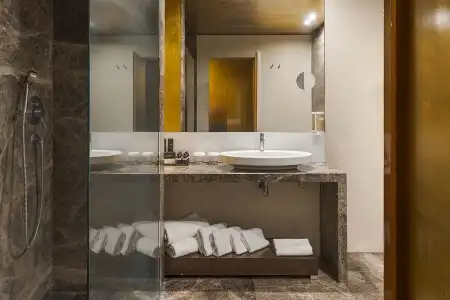 Romano House - 78