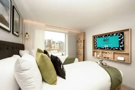 Marlin Aldgate Tower Bridge - 39