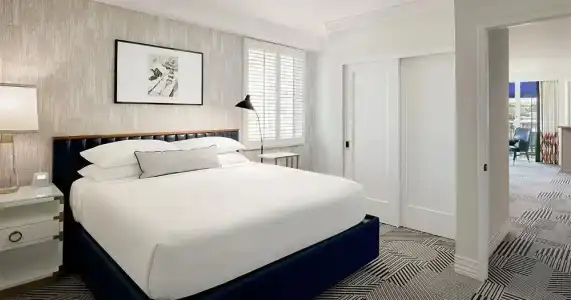 Le Parc at Melrose - 19