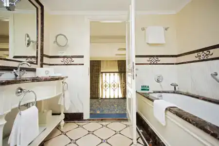 The State Hermitage Museum Official - 65