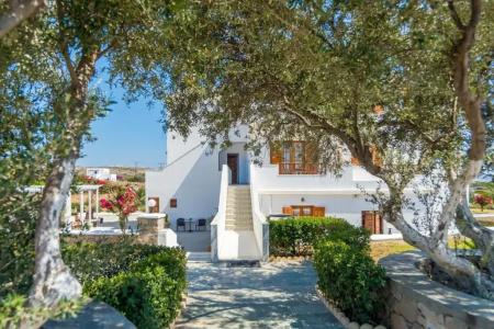 Konstantinos - 25