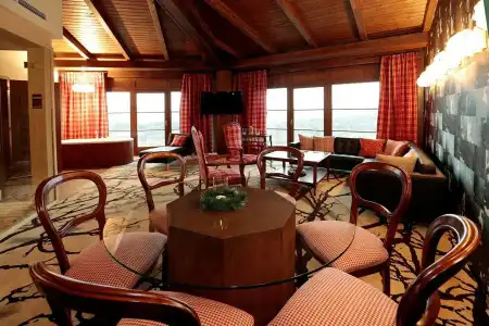 Cascade Resort & Spa - 27