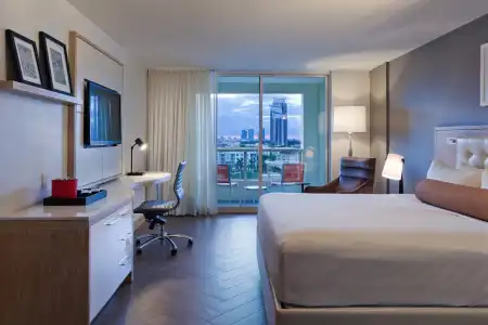 Marriott Stanton South Beach - 49