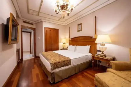 The Central Palace Taksim - 56