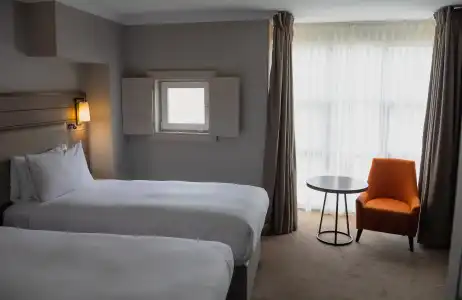 DoubleTree by Hilton London – Docklands Riverside - 16