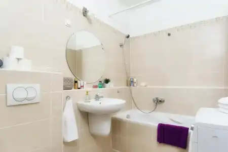Trendy Deluxe Apartments - 55