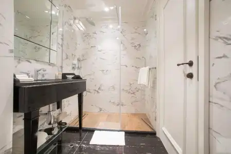 Boutique la Roche - 69