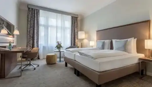 Radisson Blu Schwarzer Bock - 53