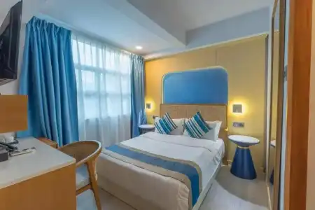 UMET Seaview with Free Roundtrip Airport Pick up and Drop Off - 37