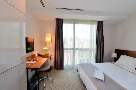 Upsuites - 51