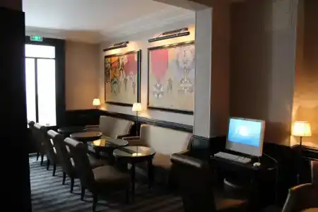 Hôtel Saint Cyr Etoile - 15