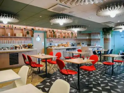 Ibis Paris Gare du Nord Château-Landon 10ème - 16