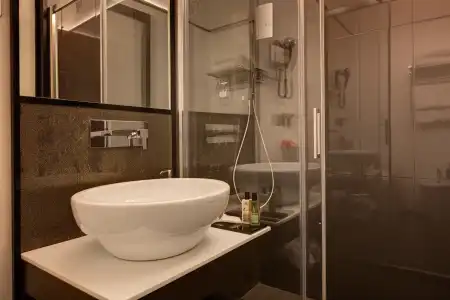 Dharma Luxury - 44