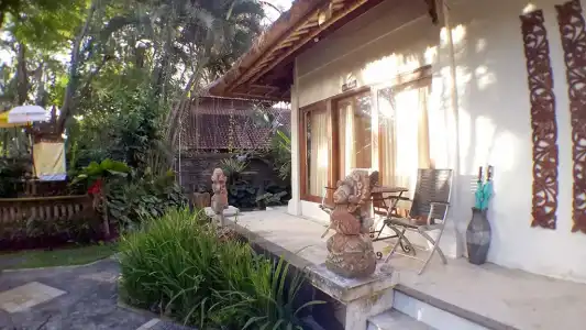 Gajah Biru Bungalows - 35