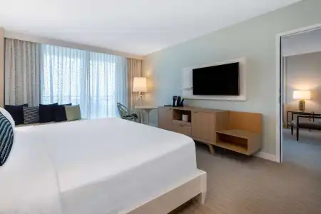 Wyndham Grand Clearwater Beach - 91