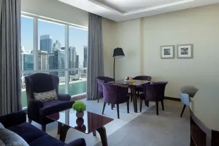 Radisson Blu, Dubai Waterfront - 75