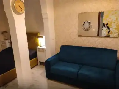 B&B Mini Incity-Close Train Station and Port- - 25