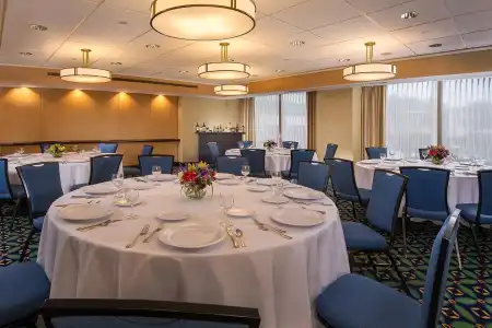 Courtyard by Marriott Arlington Crystal City/Reagan National - 15