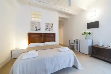 Academia Residence - 11