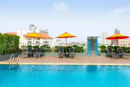 Adelphi Pattaya - 19