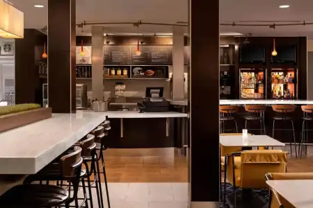 Courtyard by Marriott Los Angeles Century City/Beverly Hills - 12