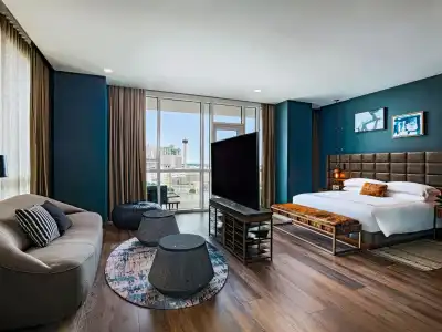 Thompson San Antonio - Riverwalk, by Hyatt - 65