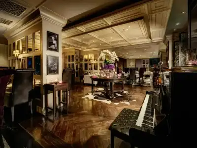 Muse Bangkok, Autograph Collection - 17