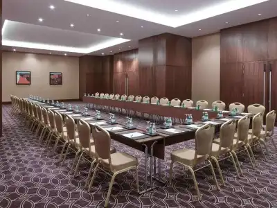 Swissôtel Al Ghurair - 27