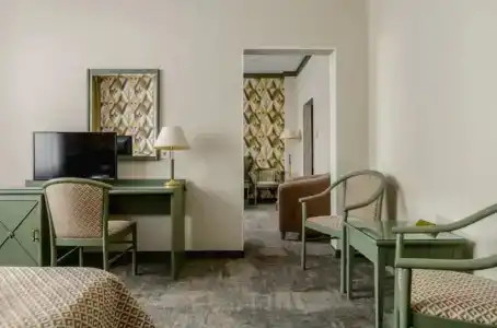 Suleiman Palace - 84