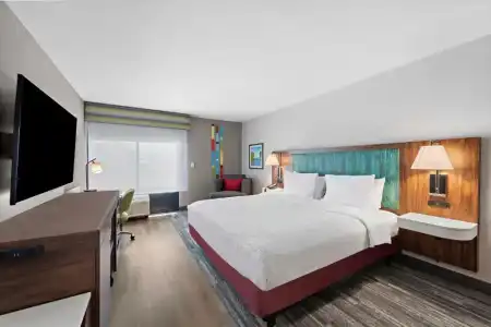 Hampton Inn by Hilton Los Angeles Airport - 3