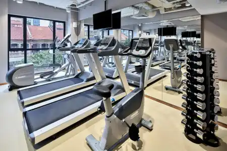 Holiday Inn Express Singapore Serangoon by IHG - 9