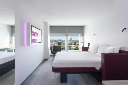 Yotel - 54