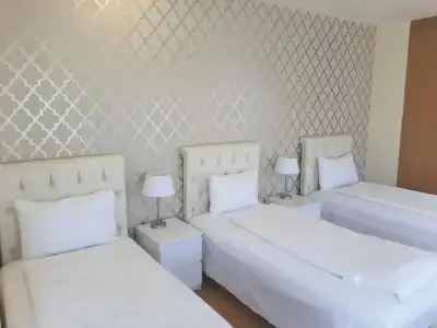 Trendy Deluxe Apartments - 54
