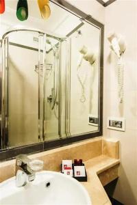 Cecil - 31