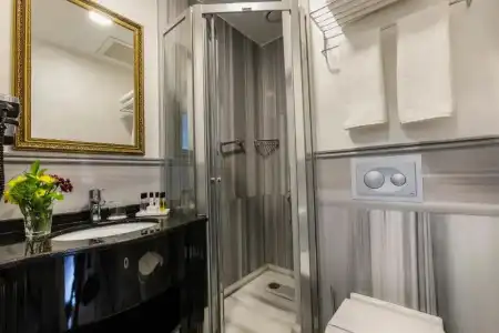 Meroddi La Porta - 59