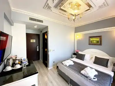 Gülhane Corner - 57