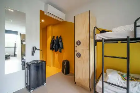 Via Suites - 34