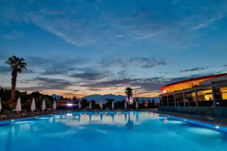 Nashira City Resort - 35