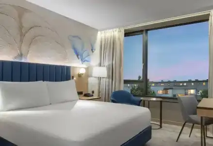Doubletree By Hilton Plovdiv Center - 33
