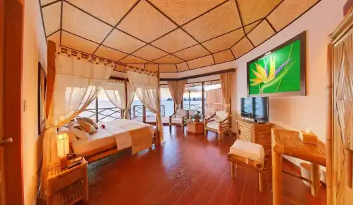 Angaga Island Resort and Spa - 8