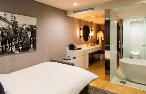 Hotel28 Myeongdong - 80