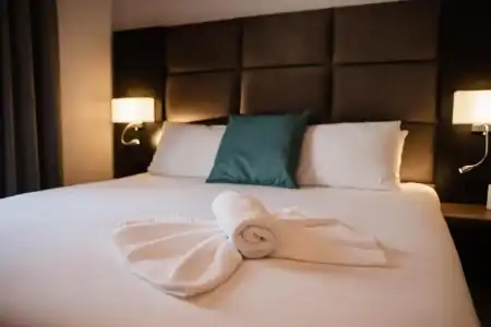 Pebbles Resort - 8