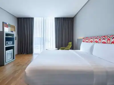 Ibis Styles Dubai Jumeira - 29