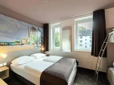B&B Düsseldorf-Mitte - 45
