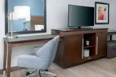 Hampton Inn Charlotte-Uptown - 39