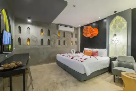 Patong Signature Boutique - 166
