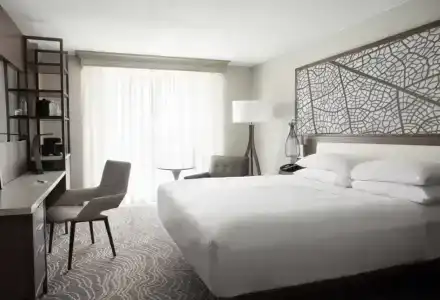 Marriott Orlando Airport Lakeside - 13