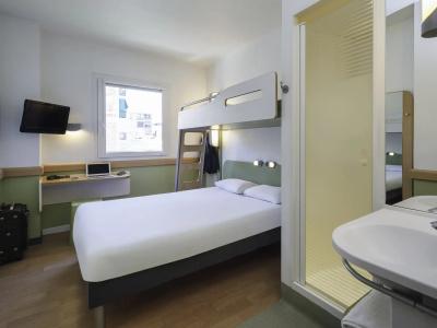 Ibis Budget Málaga Centro - 21